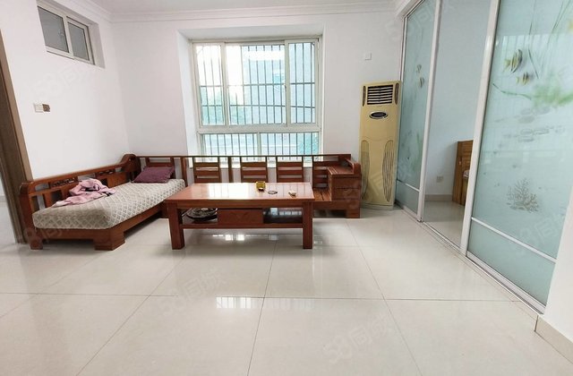 市中心 闸口 启明旁天恒御景 多层二楼地暖房 南北通透可按揭