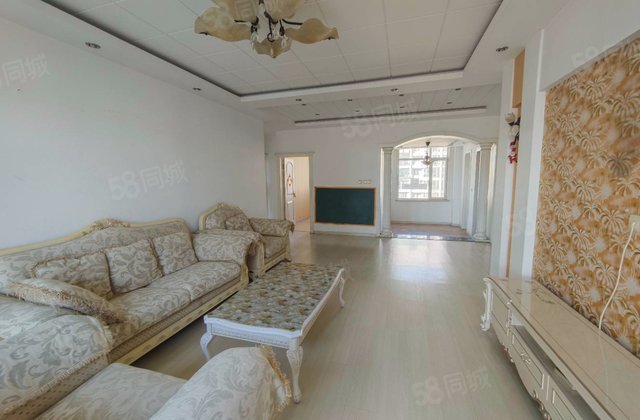 东城天下3室2厅132.22㎡107万二手房图片