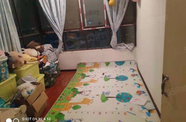 博客小镇锦园1期4室1厅127.27㎡80万二手房图片