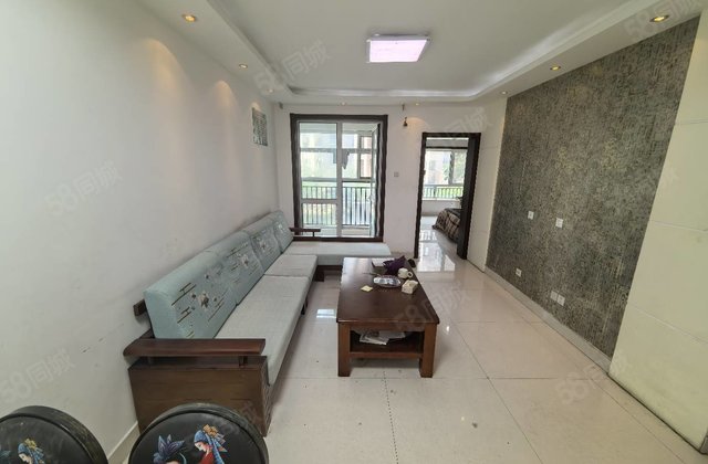 洋房多层 二楼 精装婚房 公摊小 阿尔卡迪亚 户型真棒