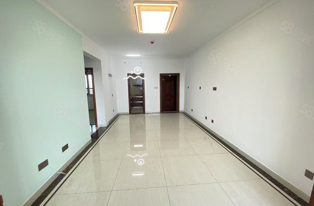 开发区 星光和园  国岳府 附近 清水湾 带车储 中间楼层