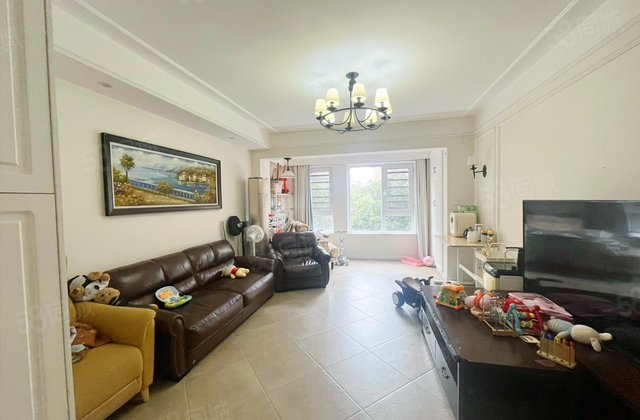 中信凯旋蓝岸4室2厅141.13㎡95万二手房图片