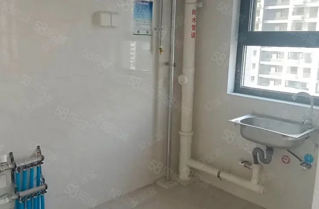 民生凤凰十六号院 3室2厅2卫送车位送地下室价格可议全款优惠