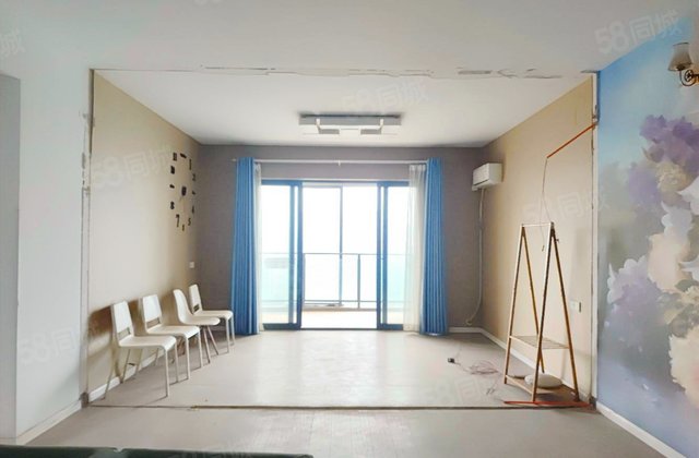 龙湖春森彼岸(1期)4室2厅167.04㎡235万二手房图片