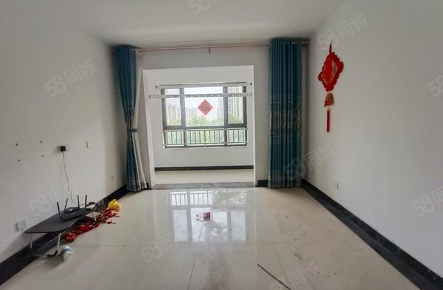 实验 从  到   出家门进校门 总高16层的中间楼层