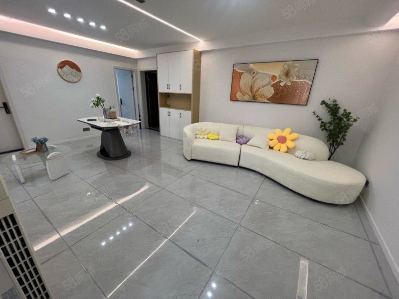 竹海御景城3室2厅1卫88㎡南北91.8万