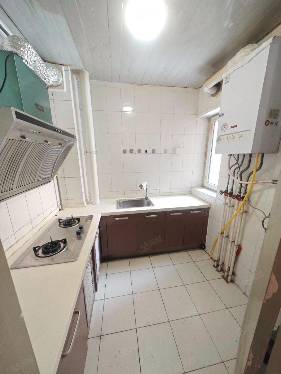 三嘉信苑2室1廳1衛(wèi)63㎡南北180萬(wàn)