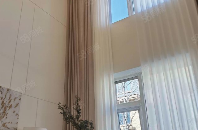 西京都高尔夫别墅4室2厅236㎡106万二手房图片