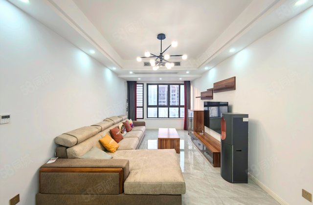 保利观澜(三期)5室2厅119.77㎡179万二手房图片