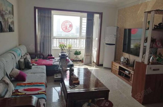 东昌路 电梯洋房 低公摊 四室 三室朝阳