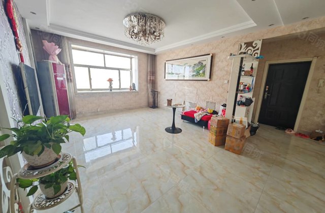 市医院 新水明珠 电梯洋房 带车位储藏室