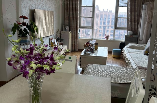 蓝光幸福满庭3室2厅82.23㎡128万二手房图片