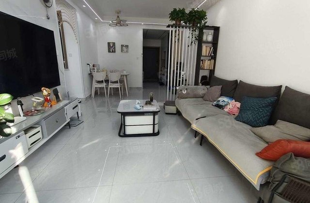 实验，品牌装修，装修全送，带车储，看房方便