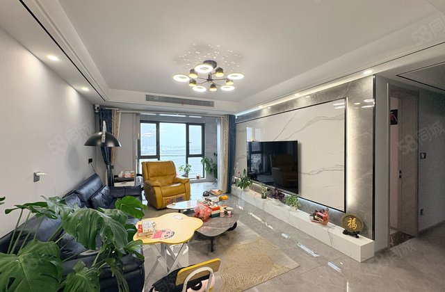 中南君悦府4室2厅128.33㎡118.8万二手房图片