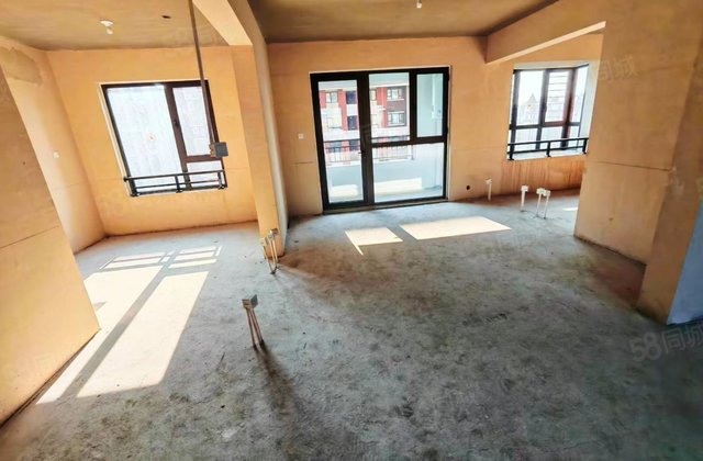 丰金和悦城三期3室2厅101㎡55万二手房图片