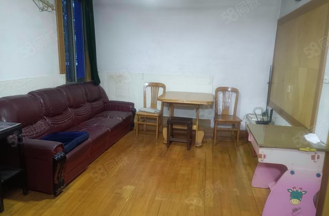 锦苑社区2室1厅61.9㎡110万二手房图片