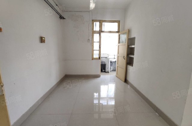 文轩 外国语 电业局三院 2楼 三室 师范学院 电业局四院