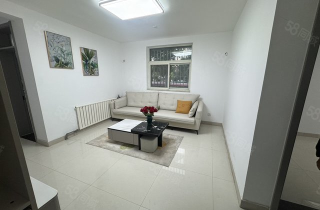 金柱文苑 边户三居67.6万 带精装带全家具 带储免大税 急