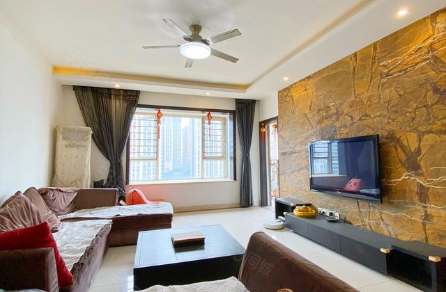 高地3室2厅126.42㎡230万二手房图片