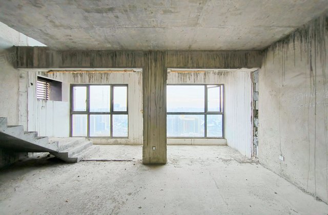 明昇壹城4室2厅189.44㎡186万二手房图片