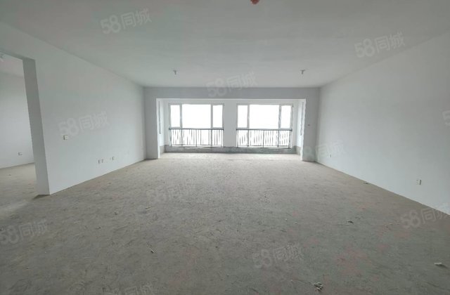 圣菲漫步(三期-C区)4室2厅192.13㎡89.9万二手房图片