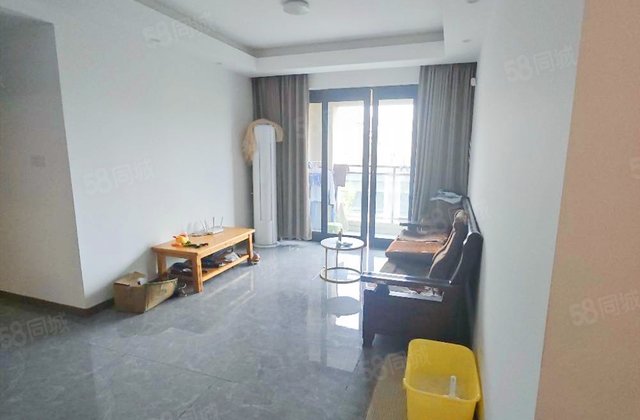 融创九宸府雅颂3室2厅83.87㎡46万二手房图片