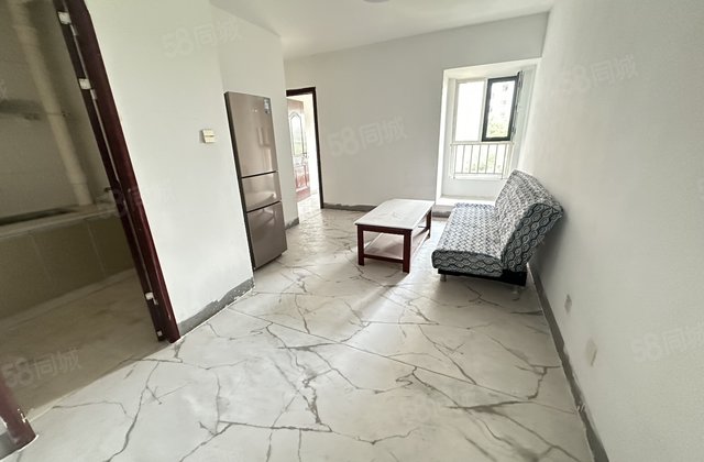 水岸花语 正规两居室两厅 价格便宜 低楼层 采光好 急售