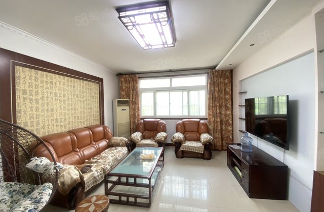 东昌东 地暖房 双阳台滨河花园精装三室两卫 免大税