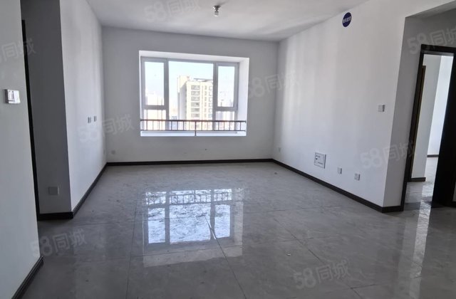 水城印象  精装东边户  带车位