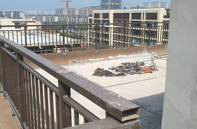 龙贵京杭府4室2厅144㎡170万二手房图片