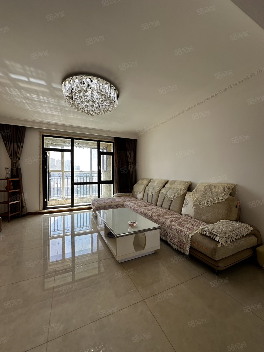 山语城3室2厅1卫122㎡南北68.8万