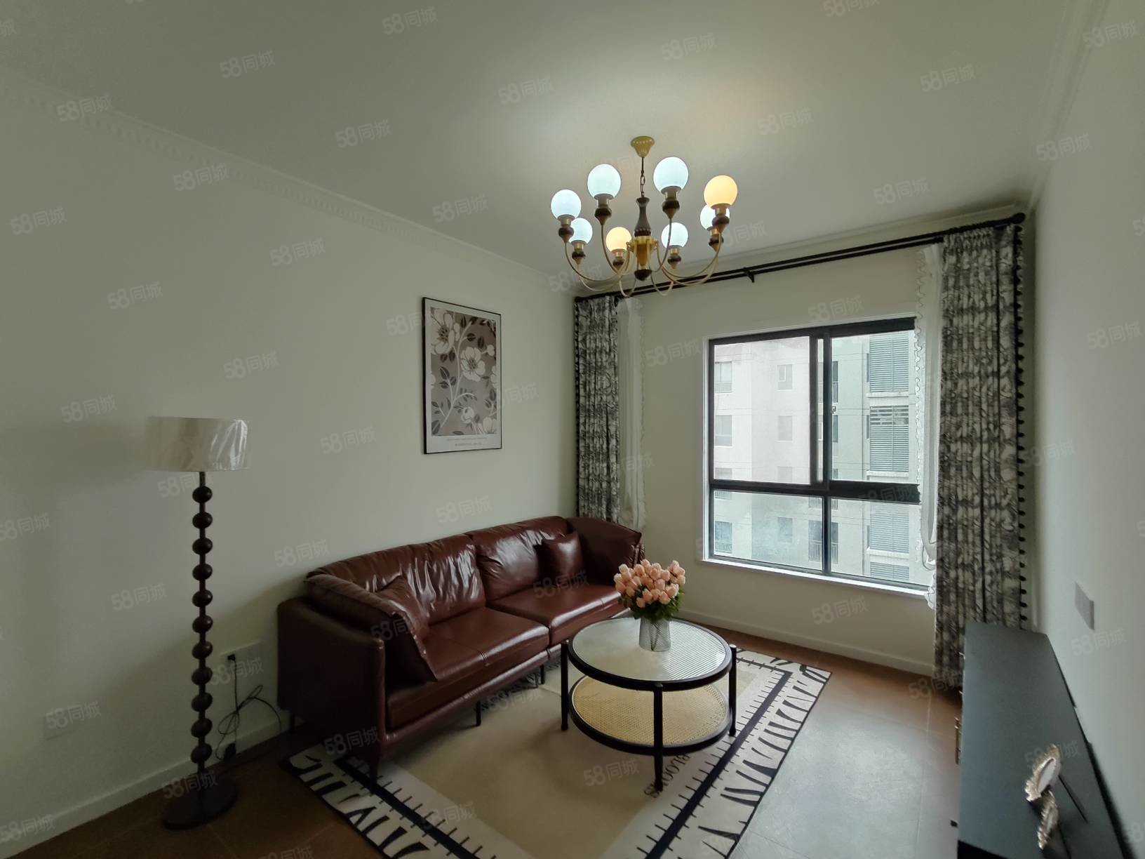 九州龙城1室1厅1卫45㎡南北36万