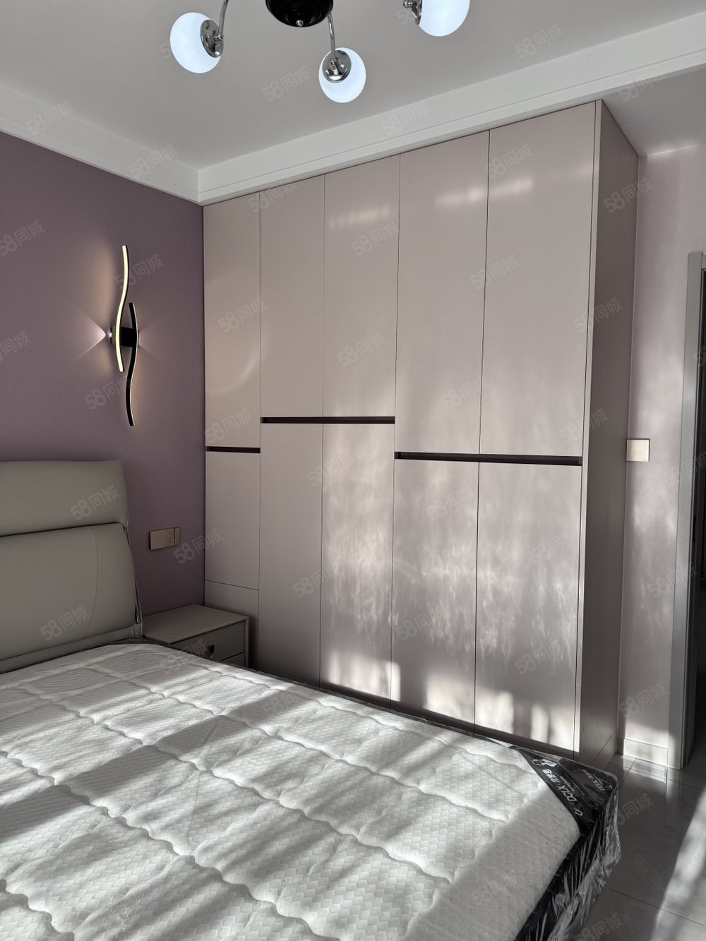 青湖铭城2室2厅1卫80㎡南北30万