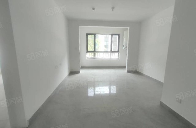 东医桂馨苑 双卫生间 电梯房 正规商品房 南北通透 装修好