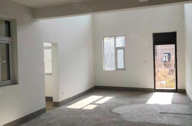 名仕温泉国际城(别墅)5室2厅227.38㎡288万二手房图片