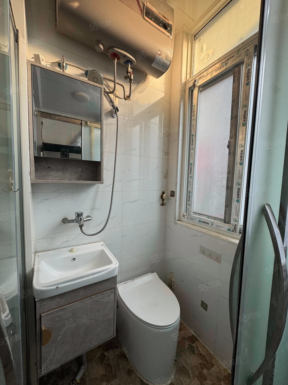 柴棒胡同小區(qū)1室1廳1衛(wèi)12.38㎡南北150萬(wàn)