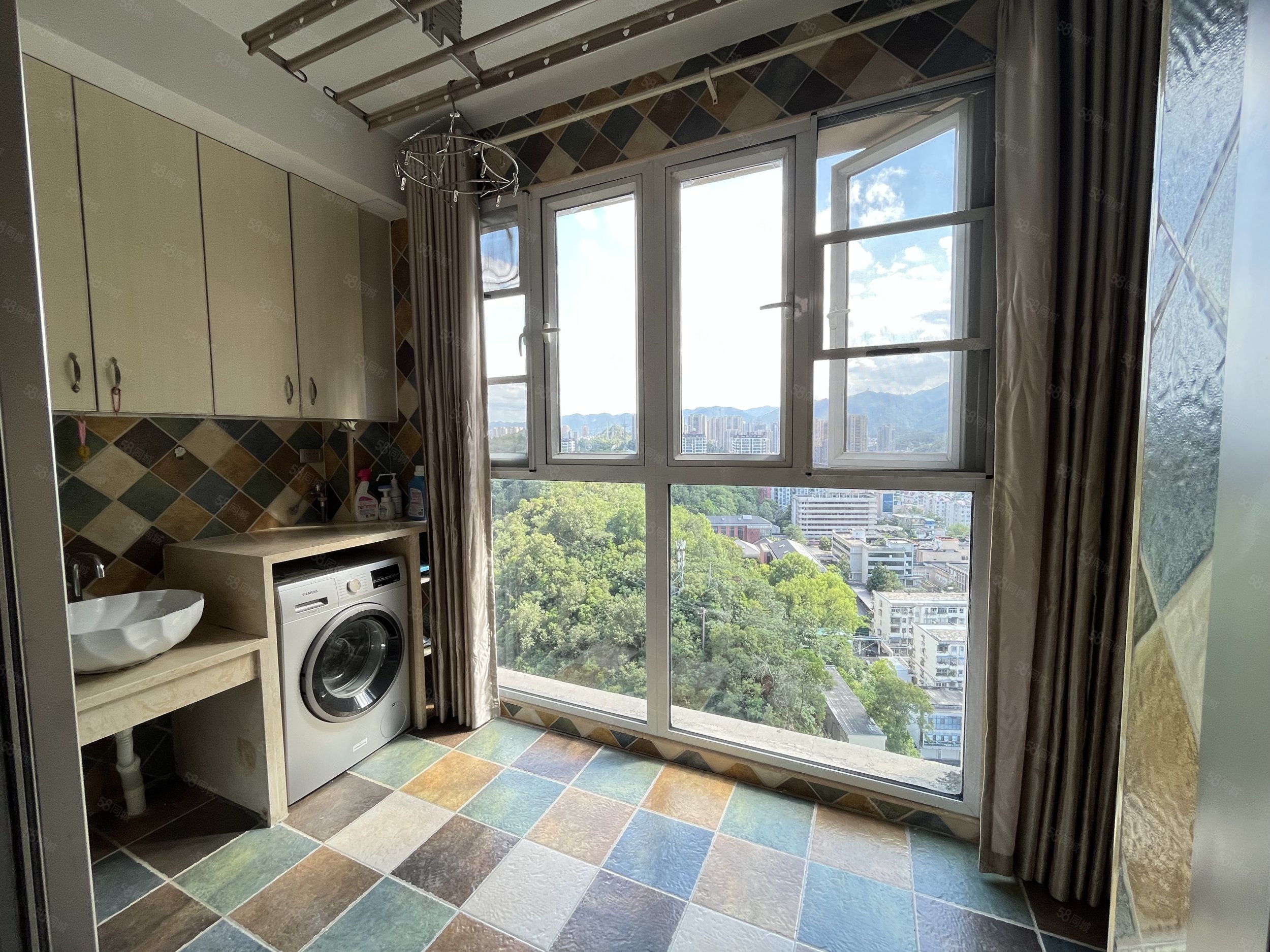 森嘉幸福里2室2厅1卫88㎡南北67.8万