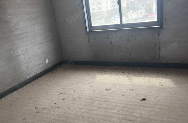 森海豪庭(一期)5室3厅189.78㎡68万二手房图片