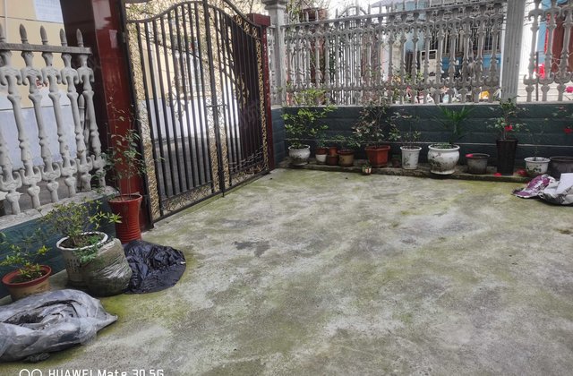 君建小区3室2厅128.8㎡60万二手房图片