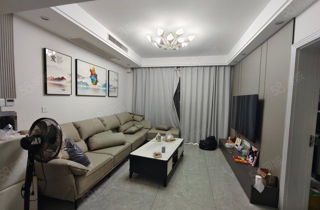 大唐洺郡(二期)3室2厅100.3㎡90万二手房图片