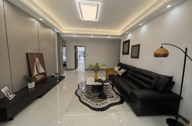 金域首府2室2厅112㎡62万二手房图片