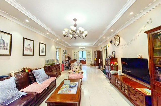 西派国际3室0厅140.05㎡680万二手房图片