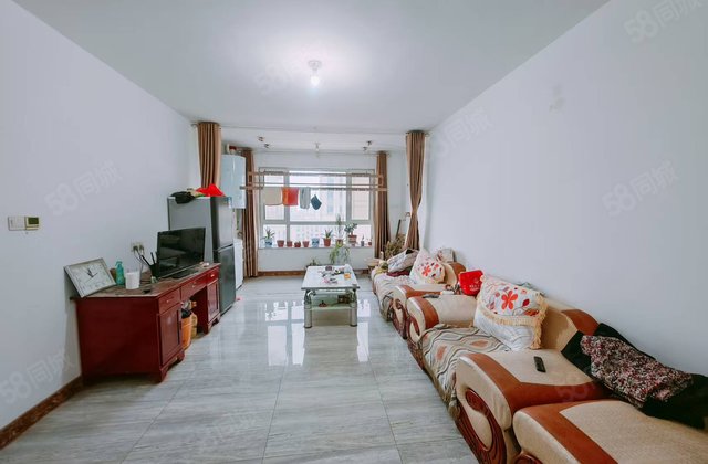 单价6开头！民生片区 中间楼层商品带车位 户型方正 随时看房