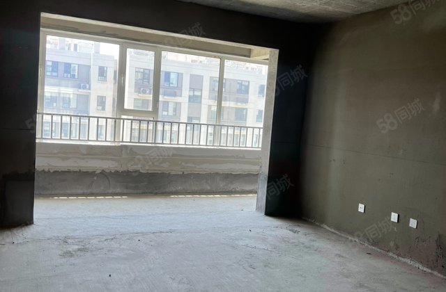 翰林樾府4室2厅149㎡87.9万二手房图片