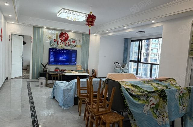 置信逸都城4室2厅112㎡55.8万二手房图片