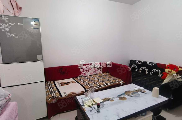 老文轩，聊大北邻，羡林苑，两室一厅，