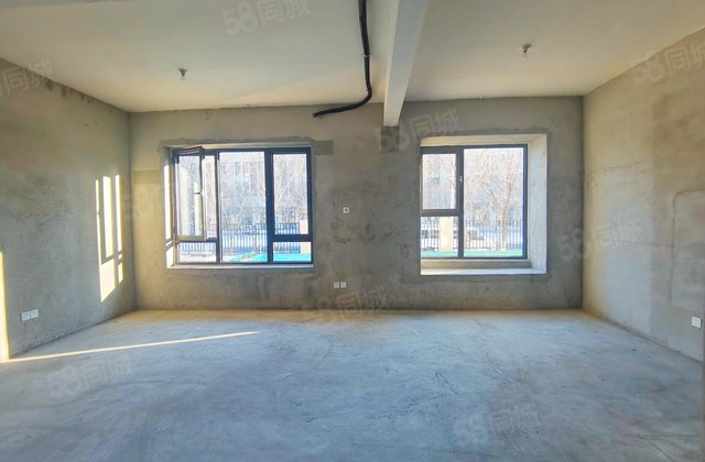阳光城翡丽公园3室2厅132.65㎡140万二手房图片