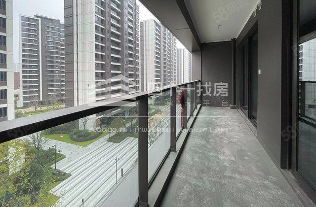 胜利华府4室2厅136㎡340万二手房图片