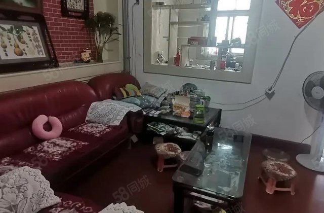上东昌二楼！三室南北通透！看房提前预约！