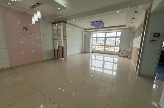 东昌中学一类一 星海家园电梯6楼 三室双卫 看房有钥匙